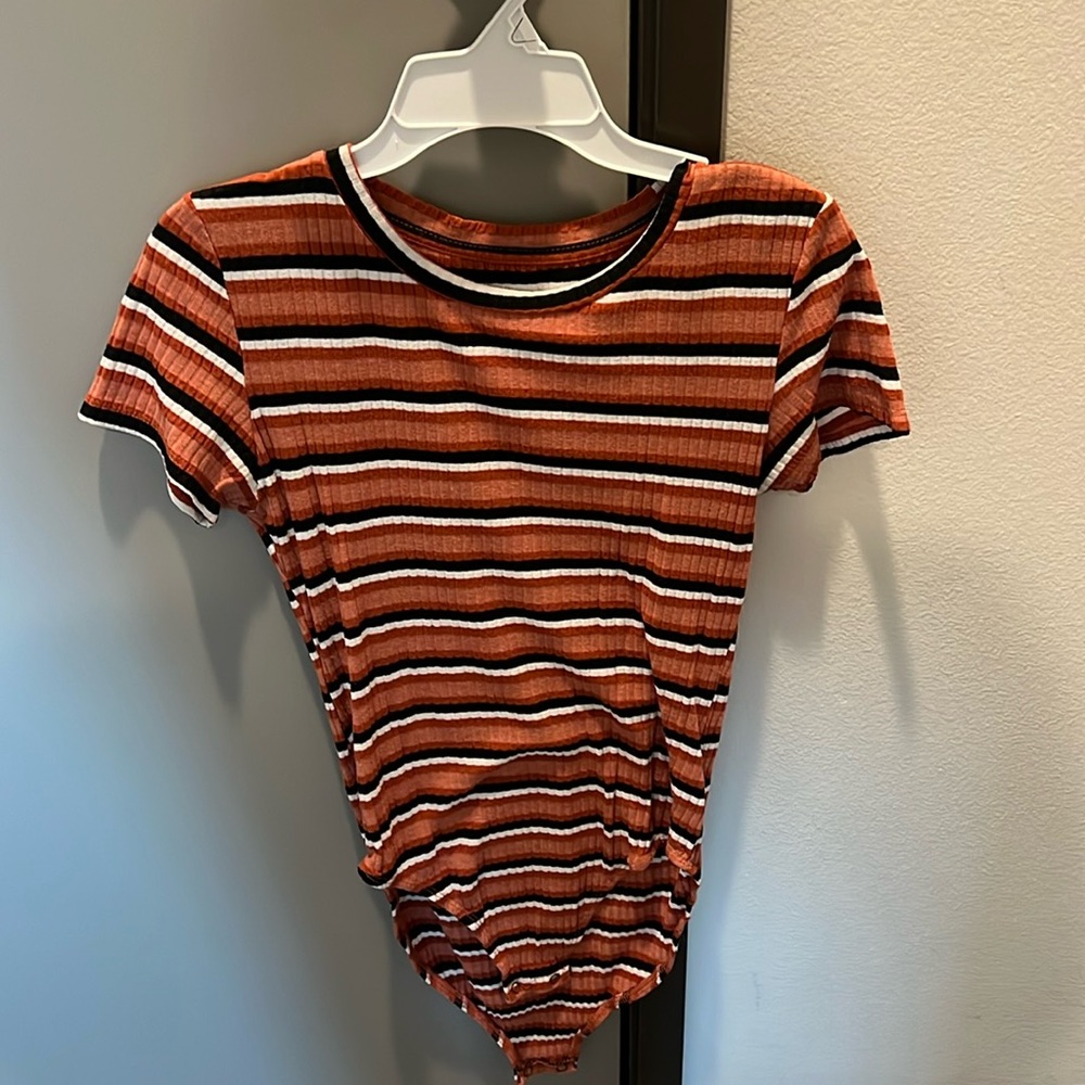 short sleeve bodysuit